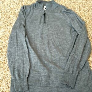 Joseph Abboud long sleeve sweater. Men’s large